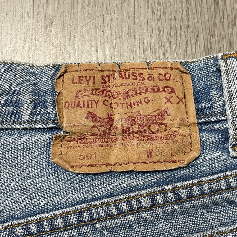 Vintage 90's Levi's 501 Denim Pants 32x33 USA Buttonfly Faded Blue Washed Jeans - Picture 7 of 13